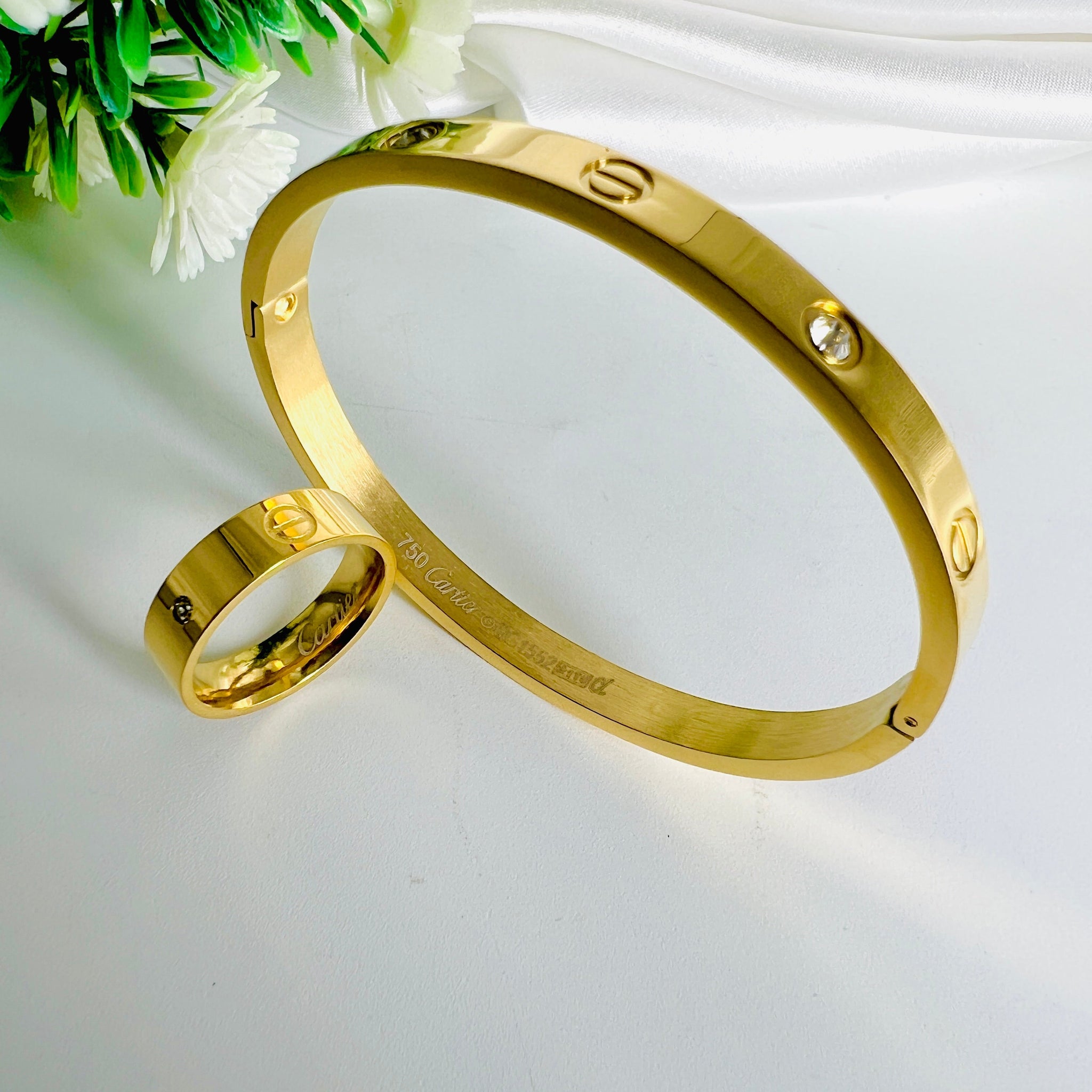 Cartier Bangle and Ring Set – Luxury Jewelry for Women